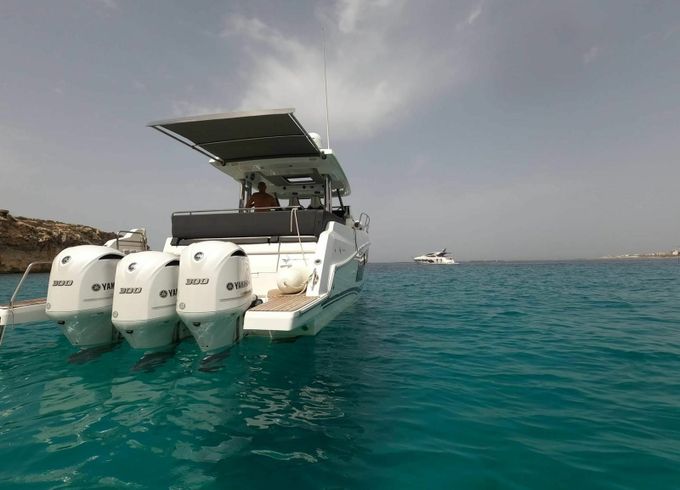Jeanneau Cap Camarat 12.50 WA Zeri