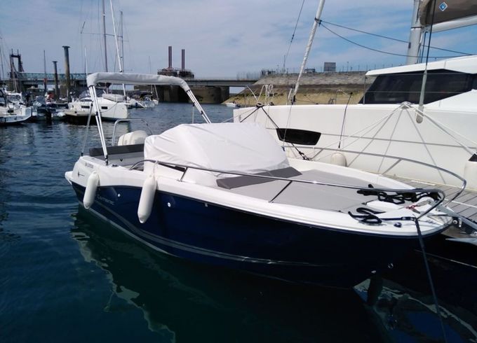 Jeanneau Cap Camarat 6.5 Tout va bien 2