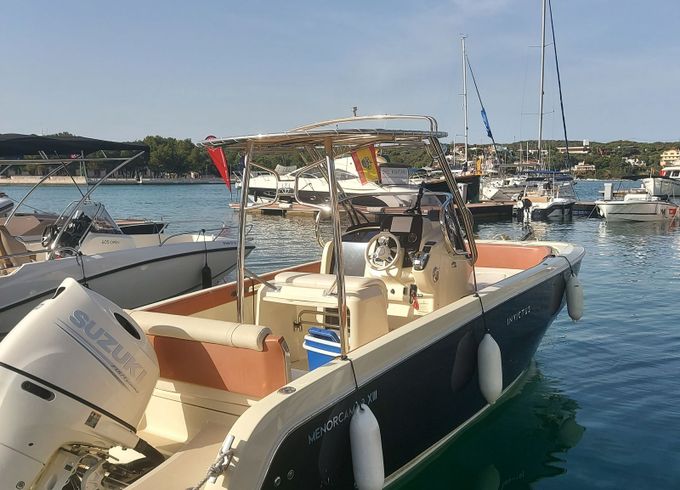 Invictus 240 L Mar