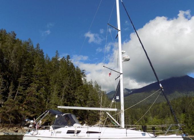 Hunter 33 Cool Runnings