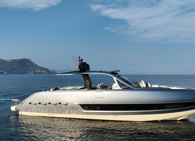 Invictus 46 Baccarat