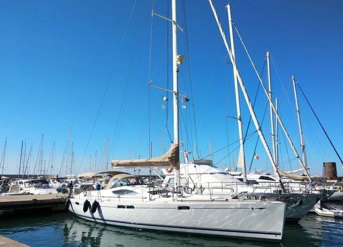 Jeanneau 54DS Honey Ryder