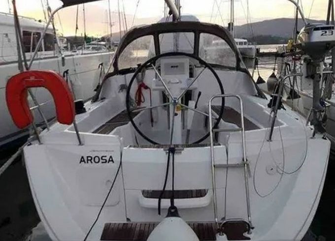 Jeanneau Sun Odyssey 33i Arosa