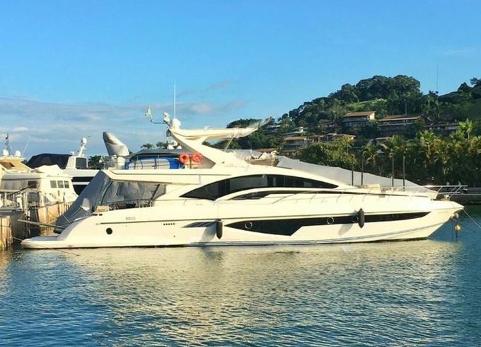 Intermarine 80 Lucila 3