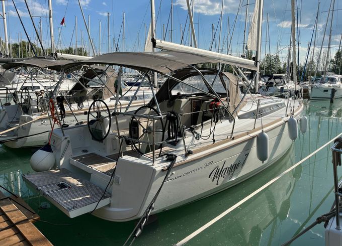 Jeanneau Sun Odyssey 349 Mango 7