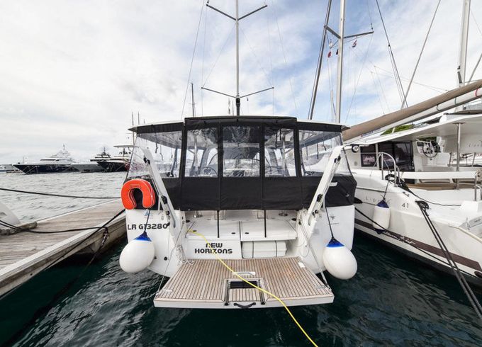 Jeanneau Sun Loft 47 New Horizons