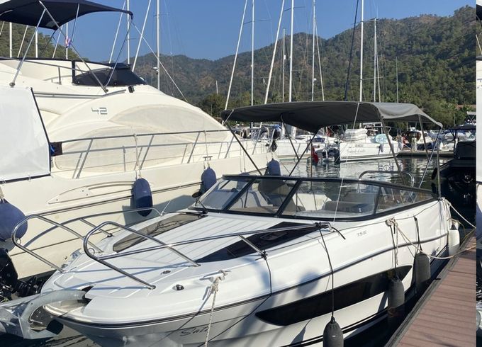 Jeanneau Cap Camarat 7.5 Sati