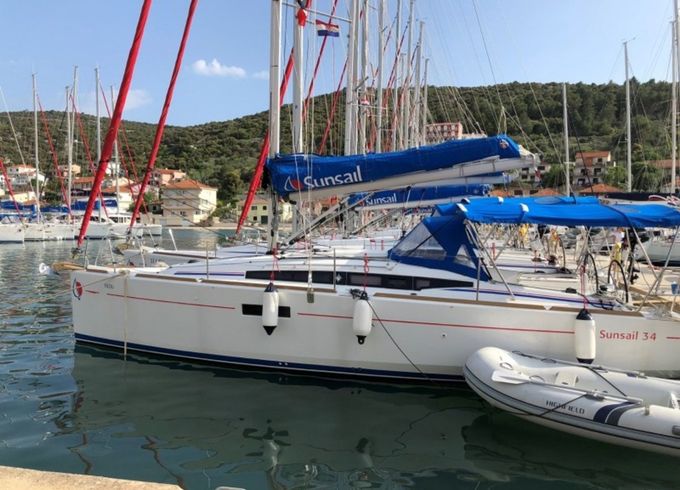 Jeanneau Sun Odyssey 349 Sunsail 17