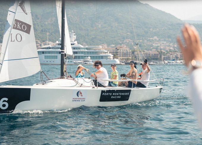 J 70 Sports boat