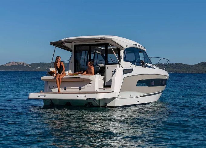 Jeanneau 37 Royal