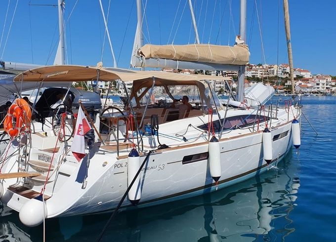 Jeanneau 53 Makemo