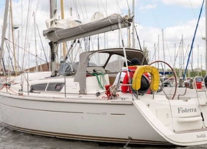 Jeanneau Sun Odyssey 33i Fisterra