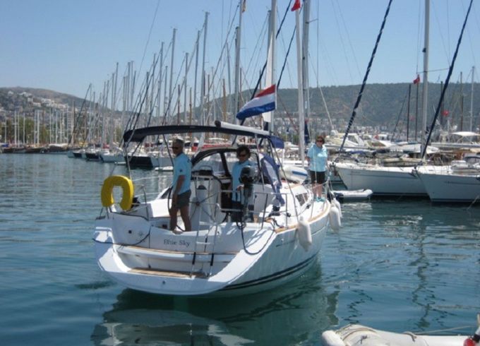Jeanneau Sun Odyssey 36 Blue Sky