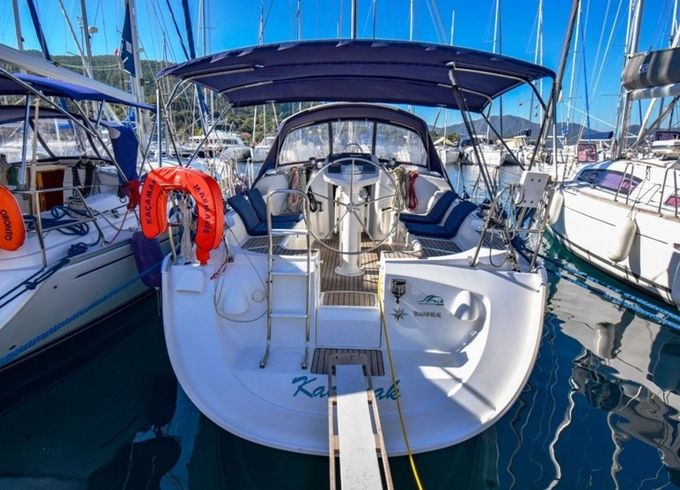 Jeanneau Sun Odyssey 37 Kacamak