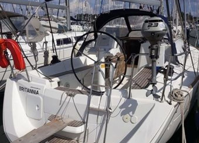 Jeanneau Sun Odyssey 33i Britannia