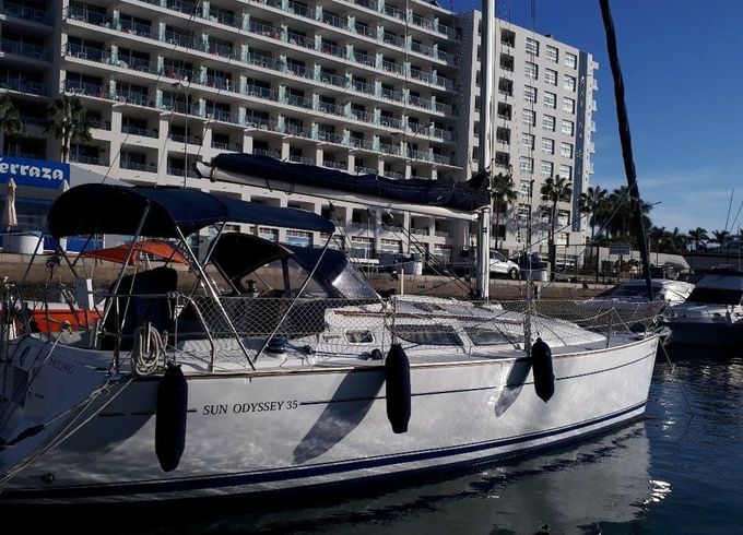 Jeanneau Sun Odyssey 35 Keep Sailing 1