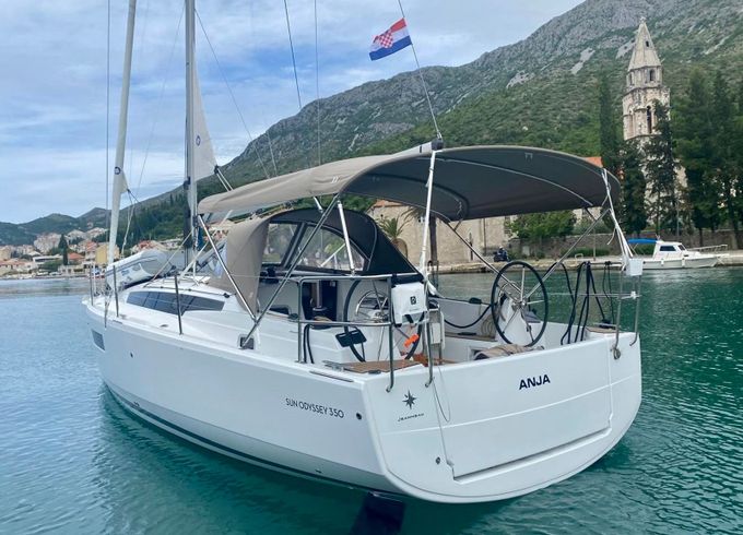 Jeanneau Sun Odyssey 350 Anja