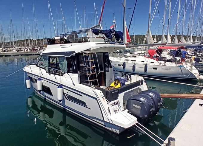Jeanneau Merry Fisher 1095 Morska Vila