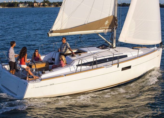 Jeanneau Sun Odyssey 349 Horizonte