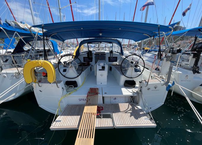 Jeanneau Sun Odyssey 410 Sunsail 23