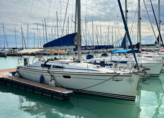 Jeanneau Sun Odyssey 36i Pivo Sat