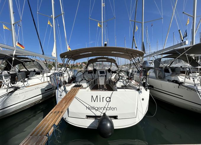 Jeanneau Sun Odyssey 419 Mira