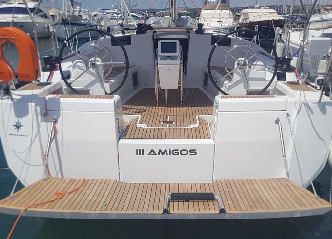 Jeanneau Sun Odyssey 449 3 Amigos