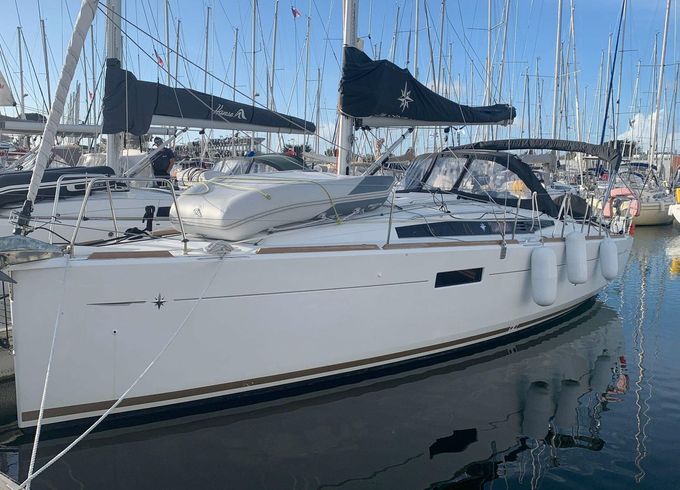 Jeanneau Sun Odyssey 349 Y Eren 3