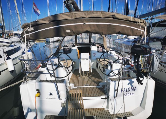 Jeanneau Sun Odyssey 379 Paloma