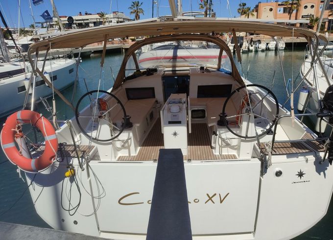 Jeanneau Sun Odyssey 440 Corcho 15