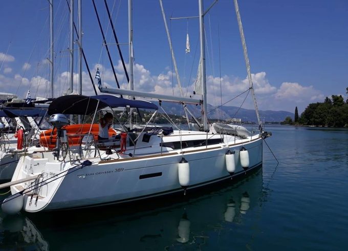 Jeanneau Sun Odyssey 389 Geneva