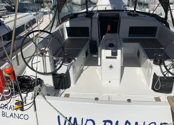 Jeanneau Sun Odyssey 490 Vino Blanco