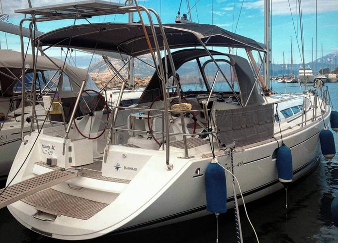Jeanneau Sun Odyssey 49 Family M
