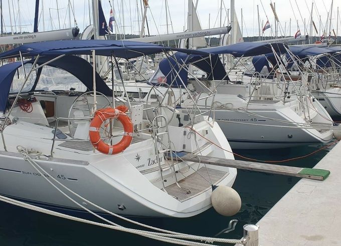 Jeanneau Sun Odyssey 45 Mama-Isi