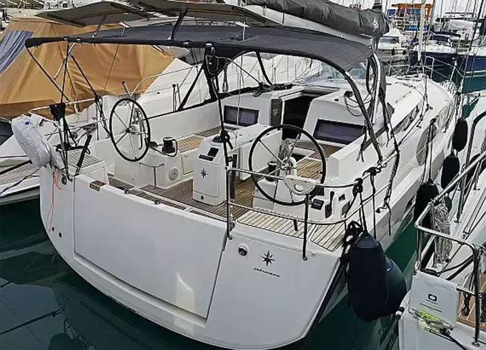 Jeanneau Sun Odyssey 440 Aquilante