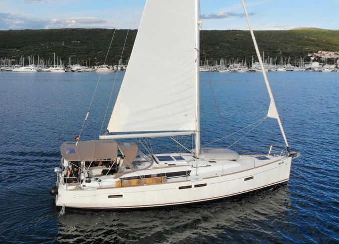 Jeanneau Sun Odyssey 479 Perla
