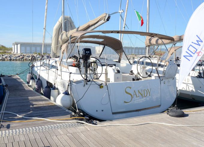 Jeanneau Sun Odyssey 440 Sandy
