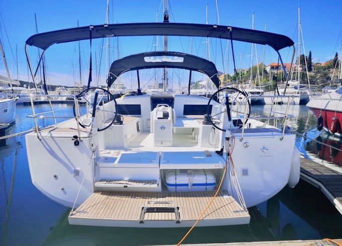 Jeanneau Sun Odyssey 490 Persik