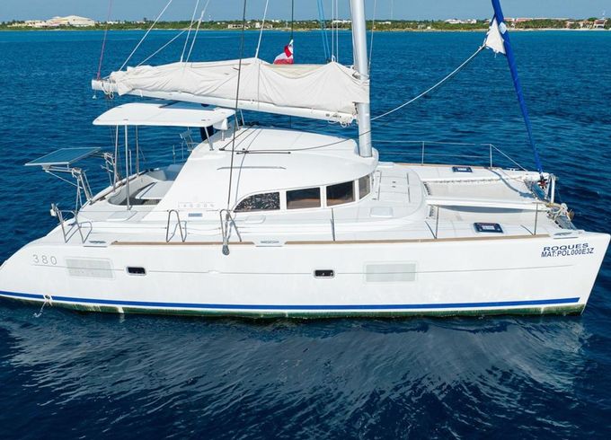 Lagoon 380 Roques