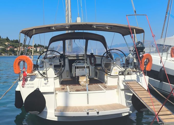 Jeanneau Sun Odyssey 519 Aquaholic