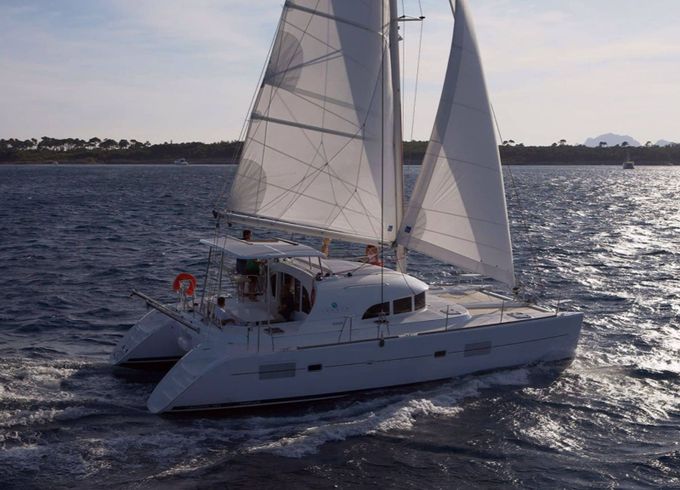 Lagoon 380 S2 Poe Nina
