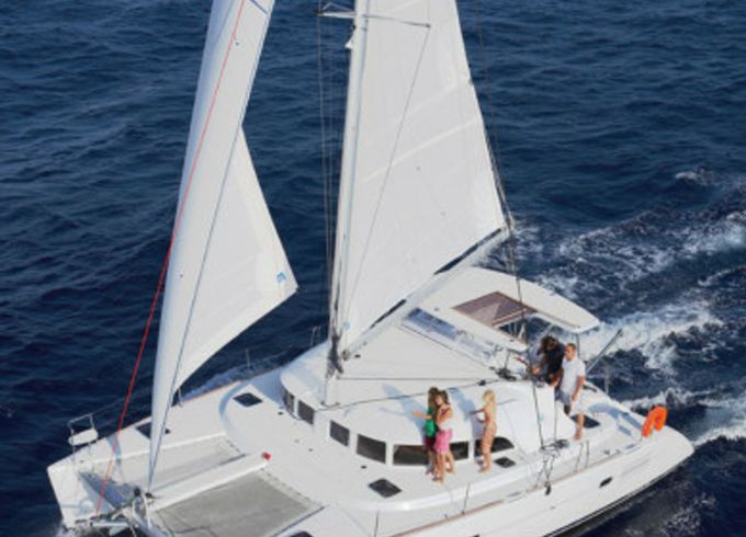 Lagoon 380 S2 Whooper