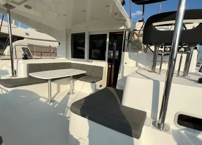 Lagoon 40 Andromeda