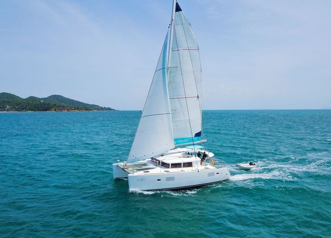 Lagoon 400 S2 Blue Coco