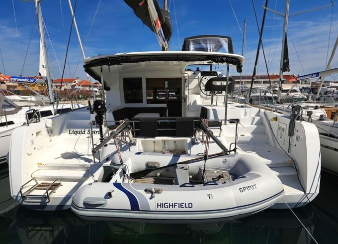 Lagoon 40 Liquid Spirit