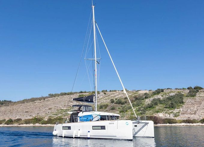 Lagoon 40 Monarch