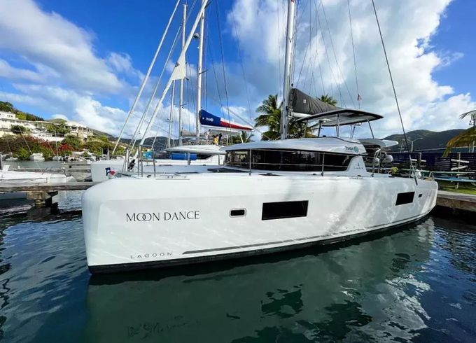 Lagoon 42 Moon Dance