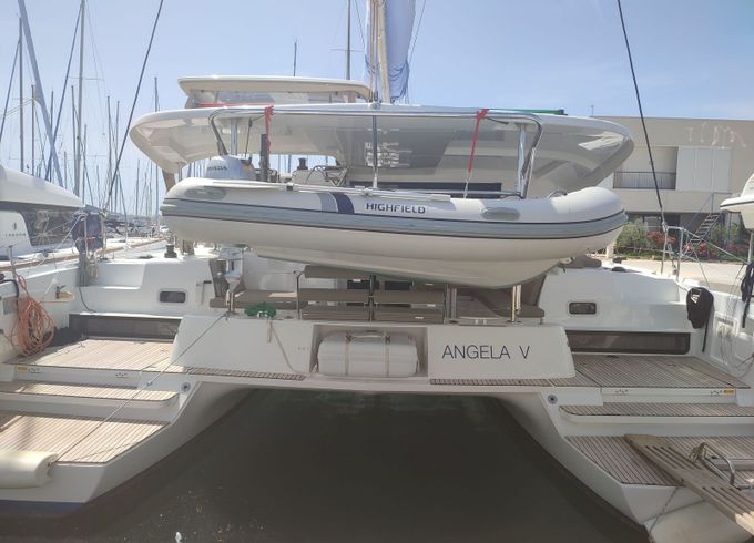 Lagoon 42 Angela 5