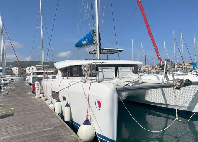 Lagoon 42 Sunsail 20
