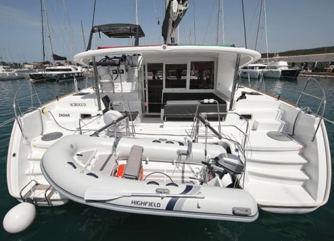 Lagoon 400 S2 Scirocco